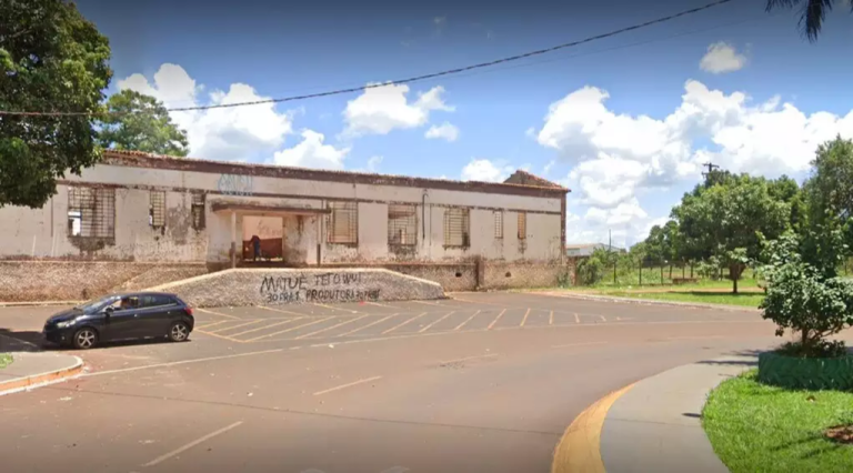Rapaz é assassinado com 11 tiros perto de antiga estação ferroviária