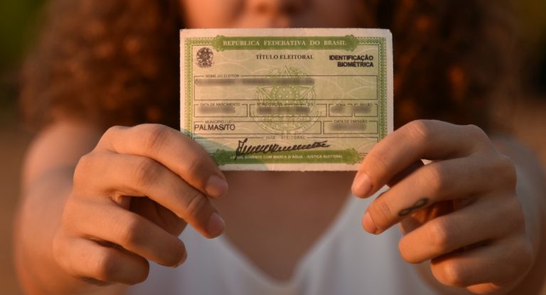 TRE faz plantão em MS na última semana para resolver pendências do título de eleitor