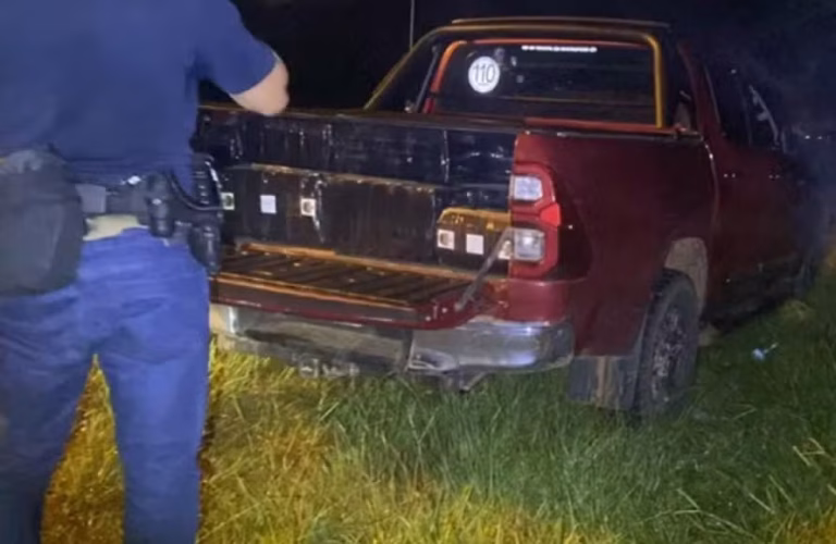 Polícia do Paraguai intercepta ‘comboio do narcotráfico’ com 19 veículos e 50 toneladas de drogas na fronteira com o Brasil
